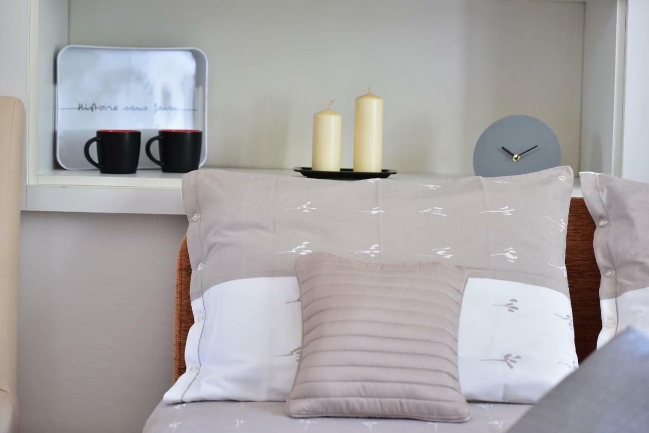 Apartment Viola ซาดาร์ ภายนอก รูปภาพ